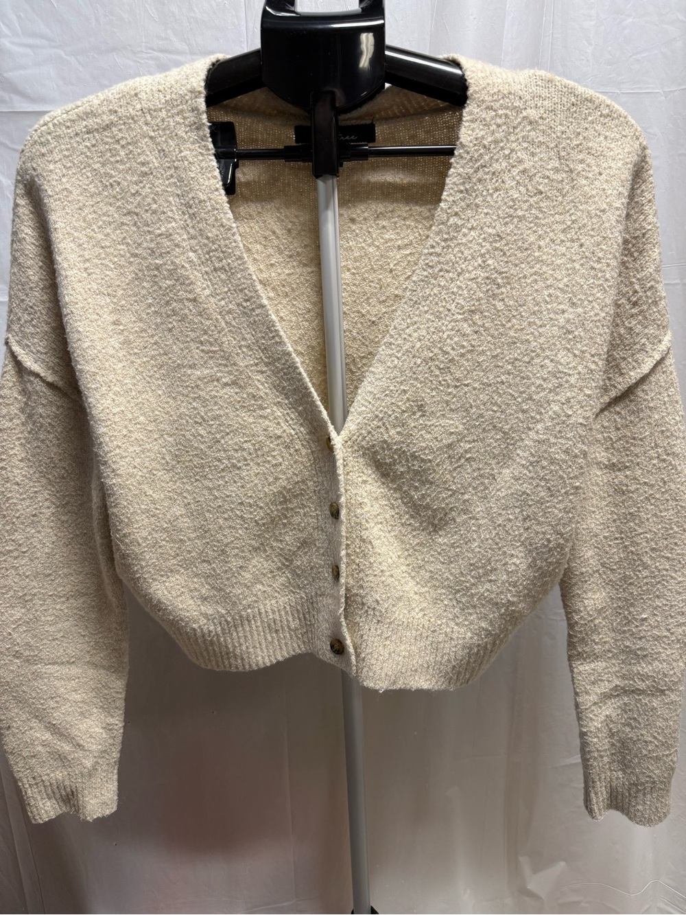 Love Tree Cream Cropped Cardigan Sweater Size Large Cozy Boucle Knit